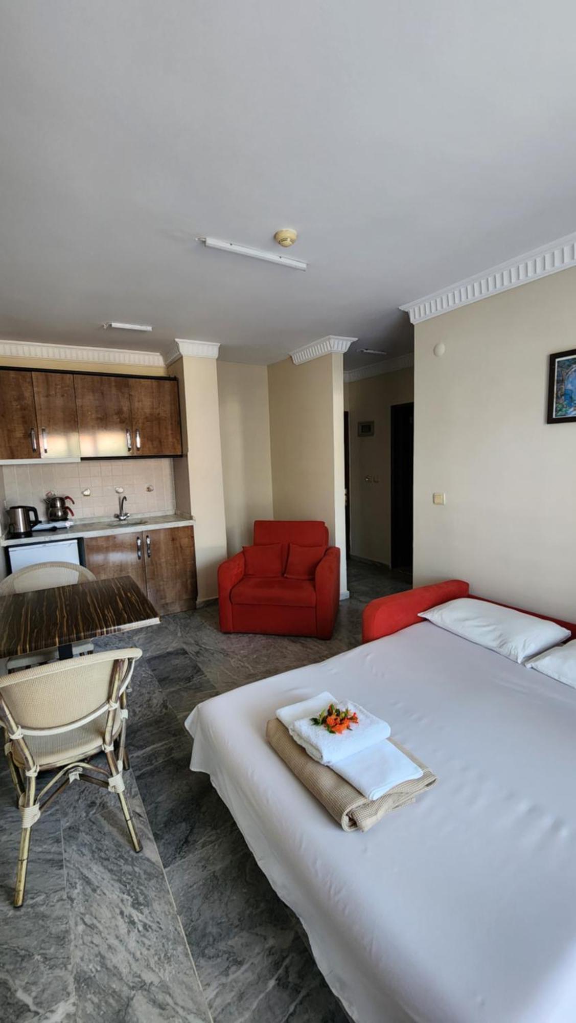 Irem Apart Hotel 말마리스 외부 사진