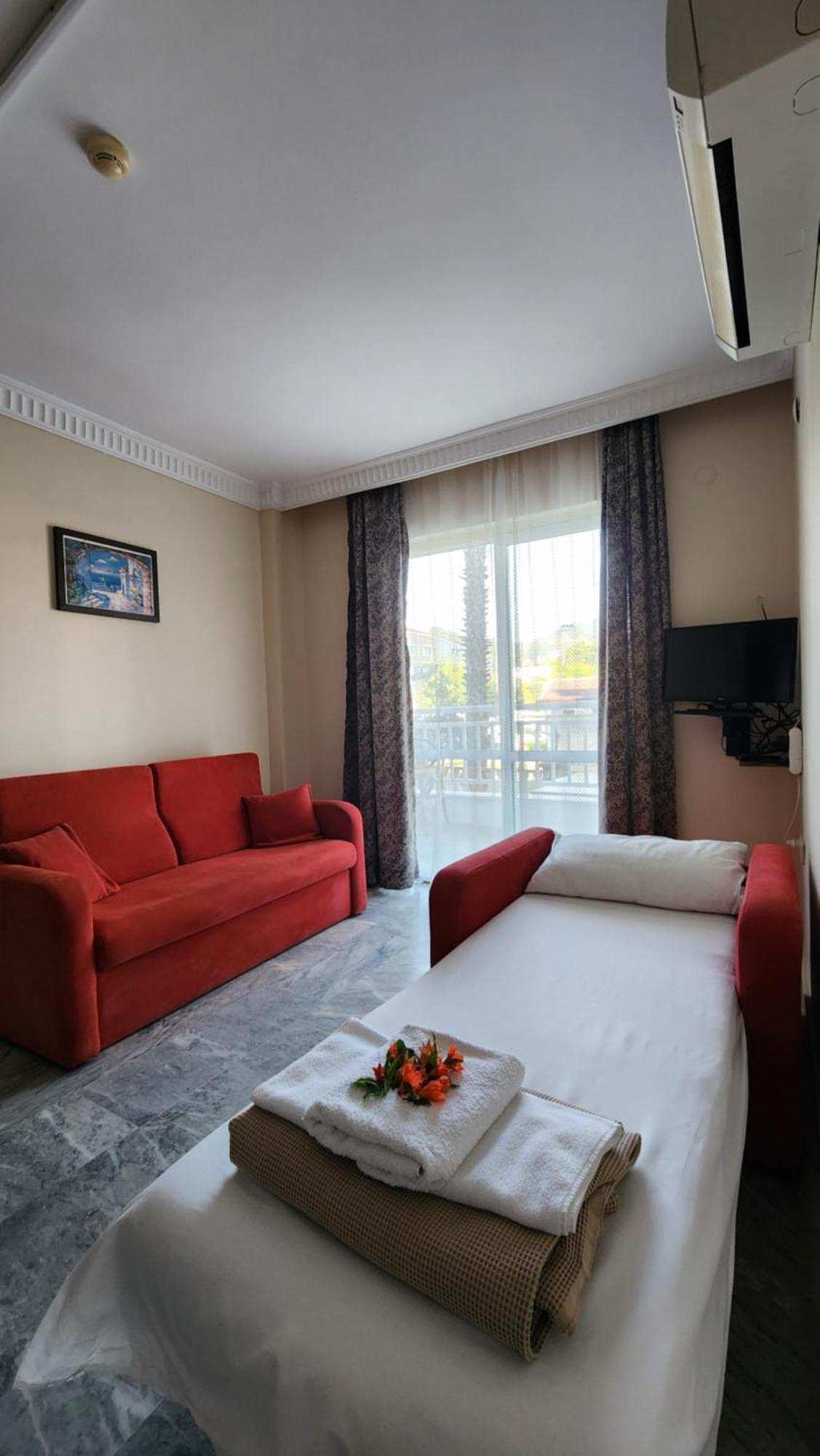 Irem Apart Hotel 말마리스 외부 사진