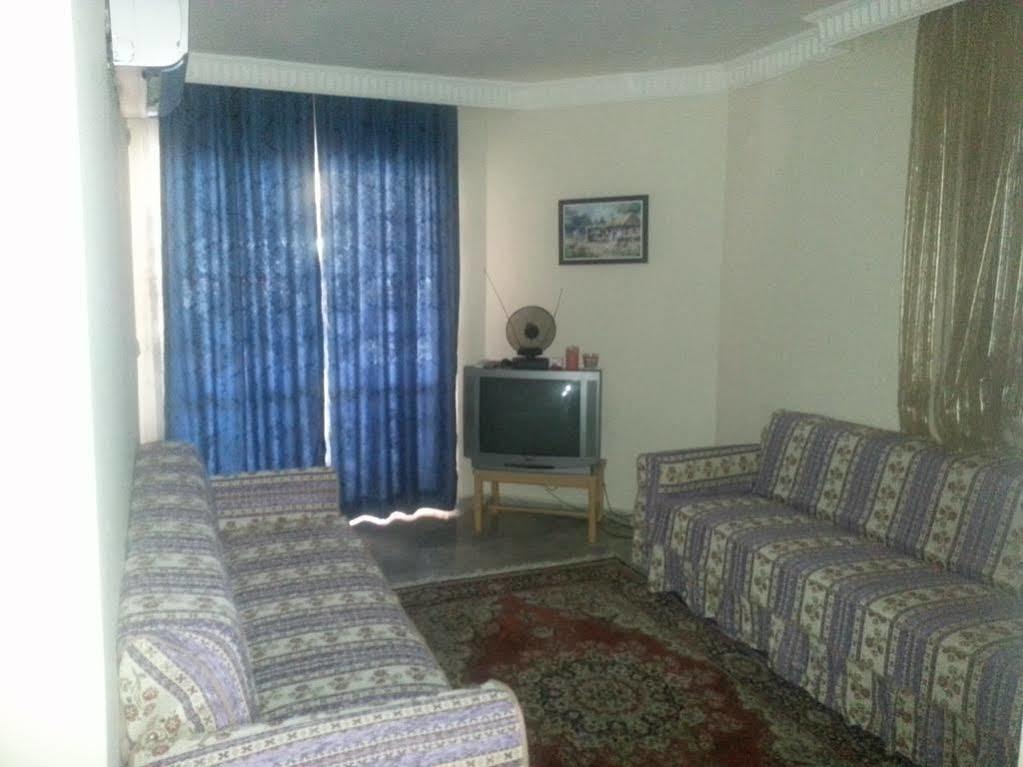 Irem Apart Hotel 말마리스 외부 사진